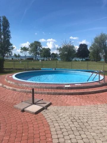 B-Home Resort Замарди Экстерьер фото